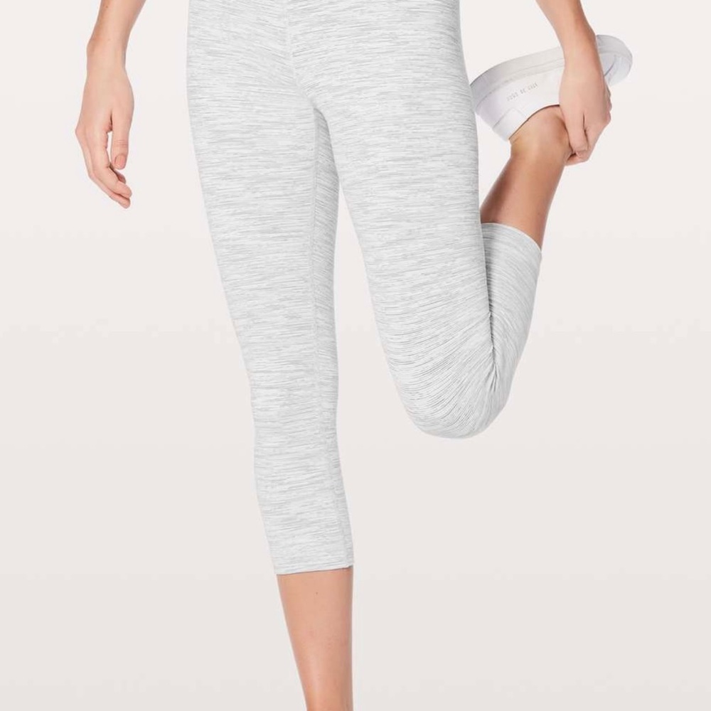 LULULEMON Wunder Under Crop (Hi-Rise) 21”